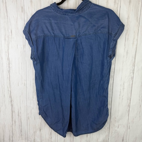 Prana Denim Chambray Button-Up Shirt Medium - Picture 4 of 6